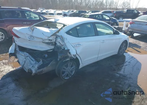 2017 Hyundai Elantra Value Edition z USA, uszkodzony, nr VIN 5NPD84LF6HH212014